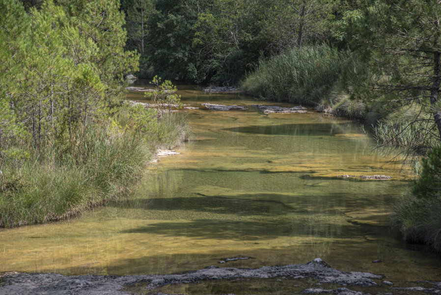 Teruel - Beceite 58 - espacio natural de la Pesquera - rio Ulldemó.jpg